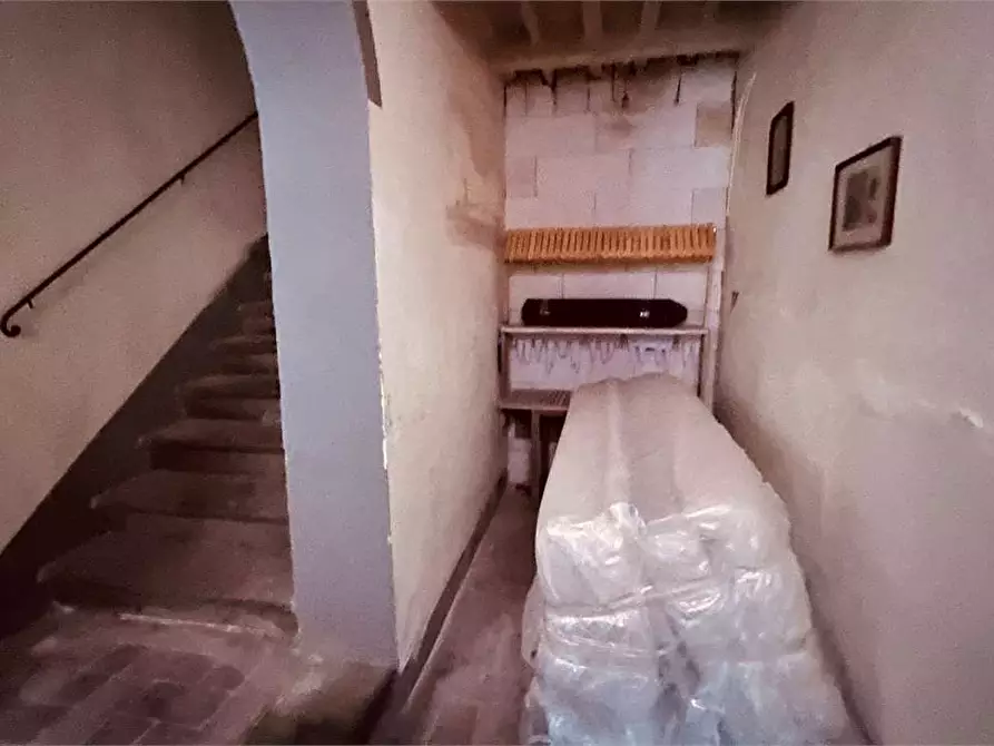 Immagine 16 di Appartamento in vendita  in via roma a Montecarlo