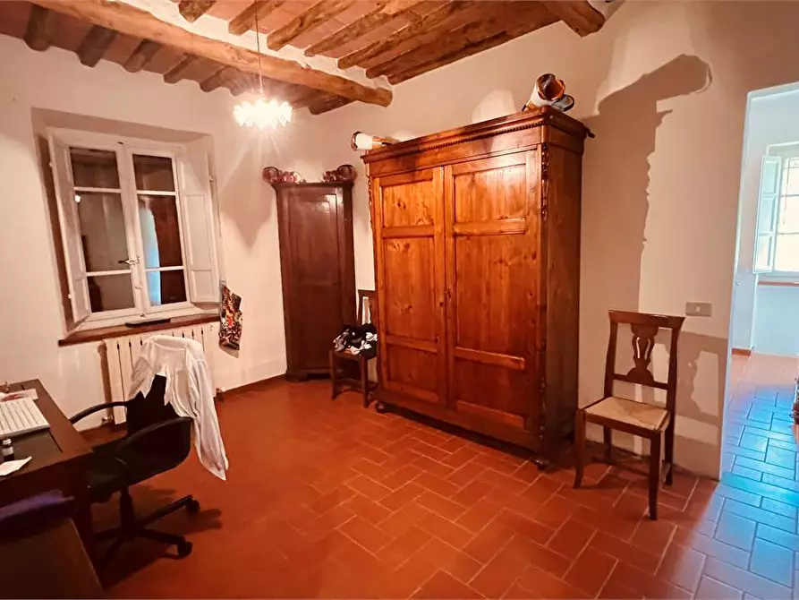 Immagine 12 di Rustico / casale in vendita  in via dei sodini a Capannori
