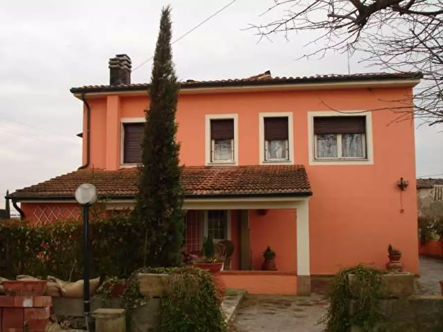 Immagine 5 di Villa in vendita  in Porcari a Porcari