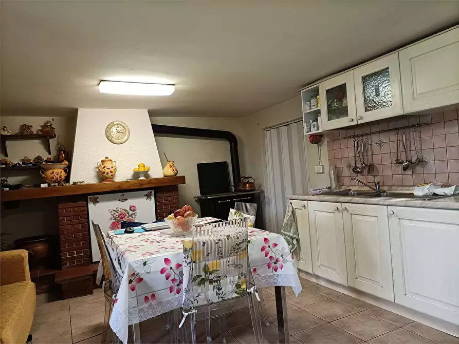 Immagine 19 di Villa in vendita  in Porcari a Porcari