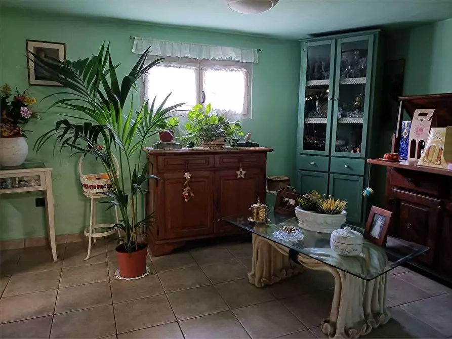 Immagine 21 di Villa in vendita  in Porcari a Porcari