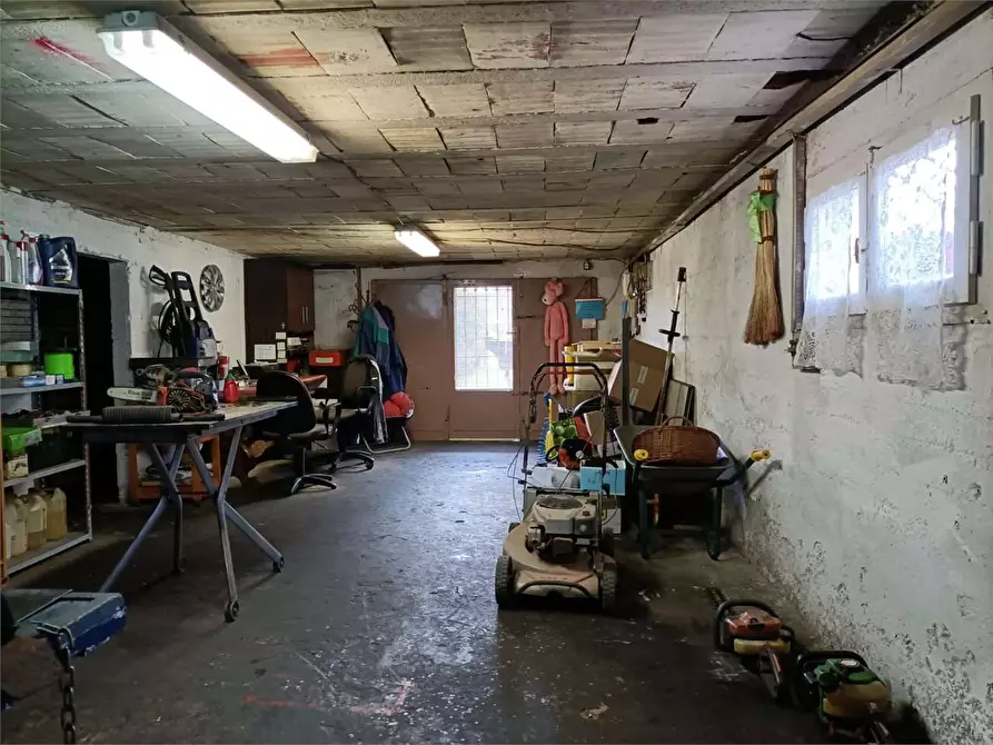 Immagine 23 di Villa in vendita  in Porcari a Porcari