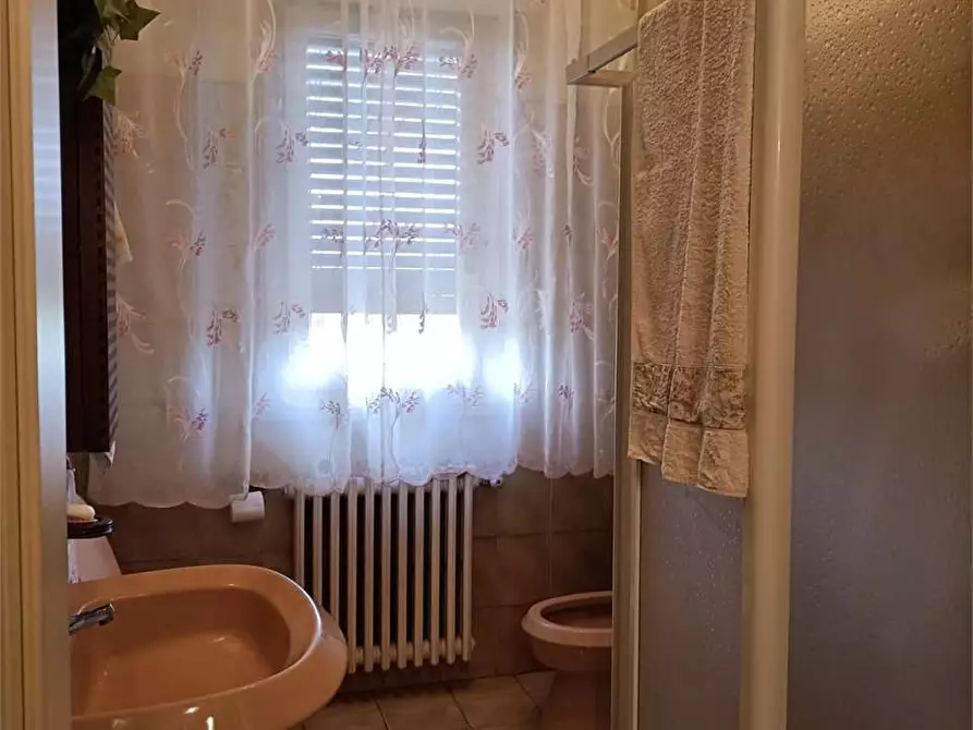 Immagine 18 di Villa in vendita  in Porcari a Porcari