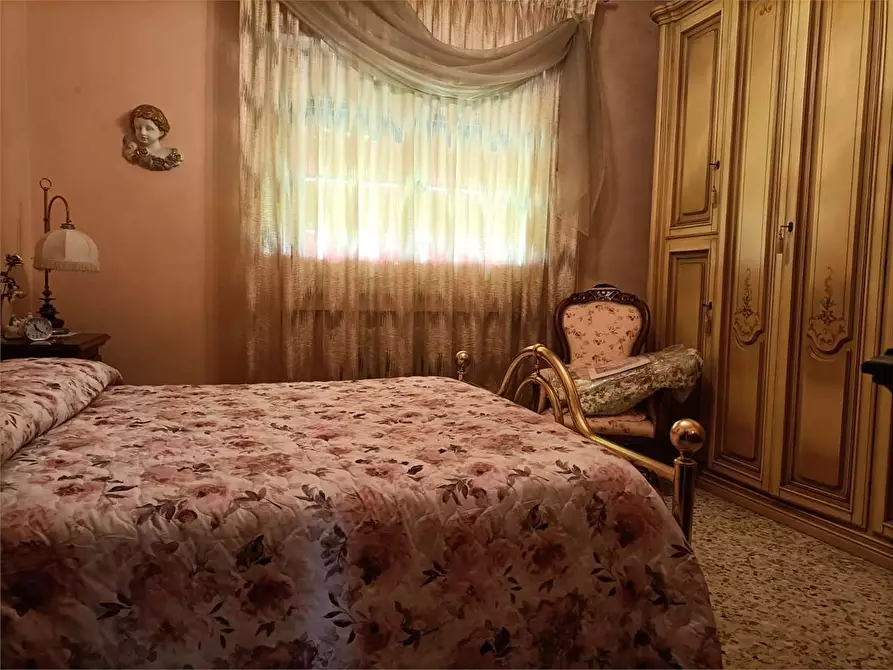 Immagine 12 di Villa in vendita  in Porcari a Porcari