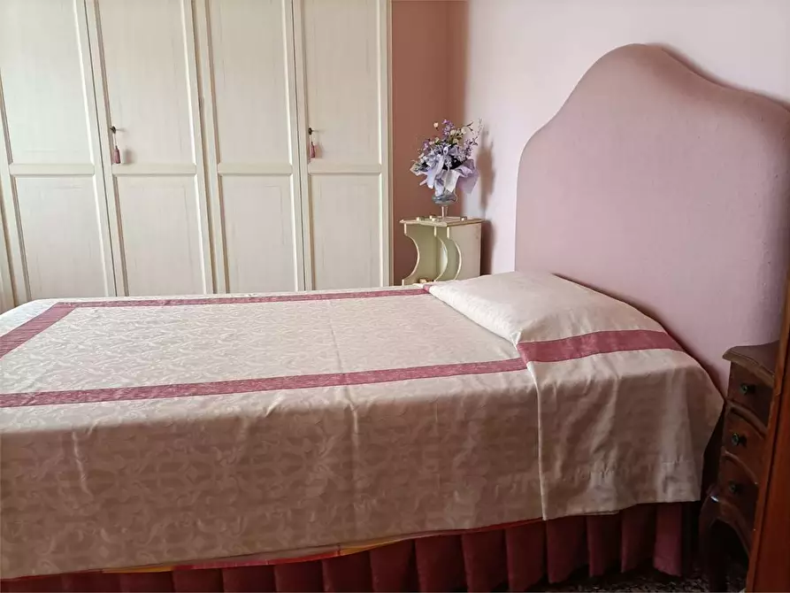 Immagine 14 di Villa in vendita  in Porcari a Porcari