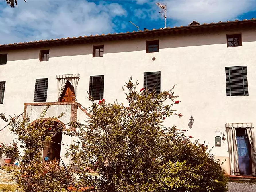 Immagine 1 di Rustico / casale in vendita  in Pieve santo stefano a Lucca