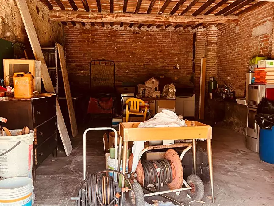 Immagine 20 di Rustico / casale in vendita  in Porcari a Porcari