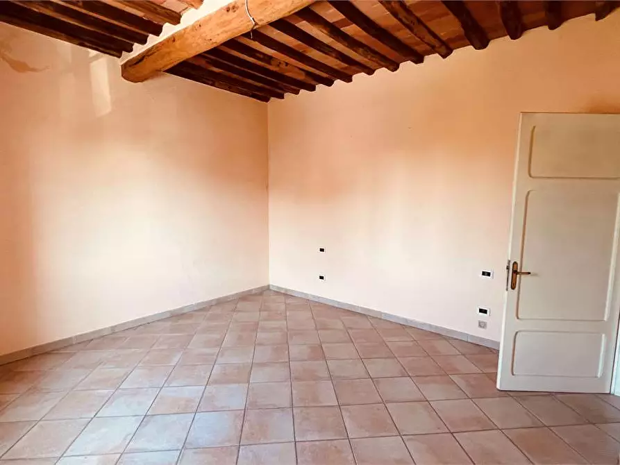 Immagine 27 di Rustico / casale in vendita  in Porcari a Porcari