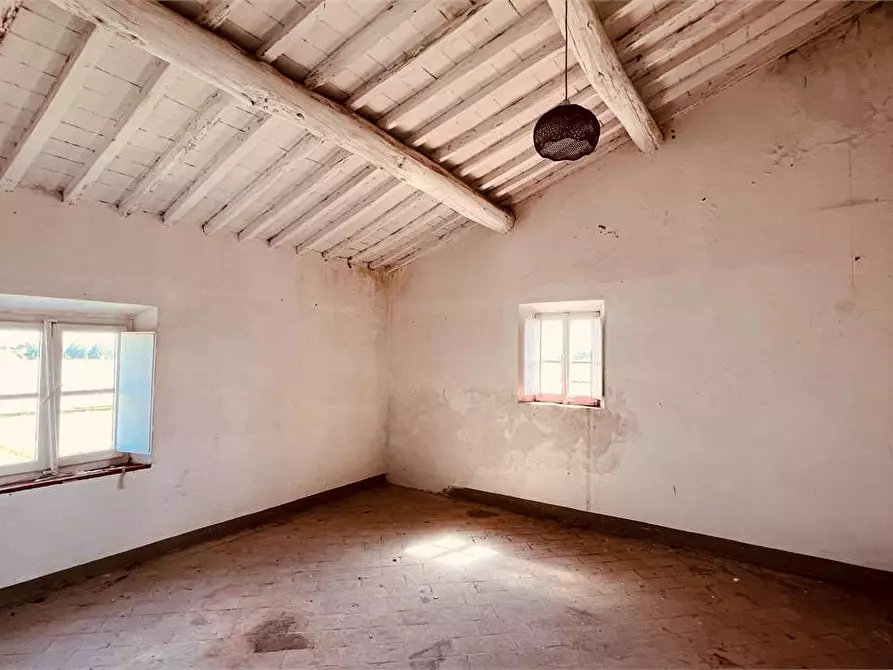 Immagine 33 di Rustico / casale in vendita  in Porcari a Porcari