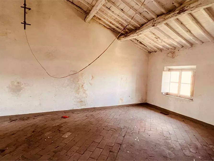 Immagine 35 di Rustico / casale in vendita  in Porcari a Porcari