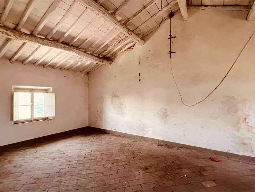 Immagine 36 di Rustico / casale in vendita  in Porcari a Porcari
