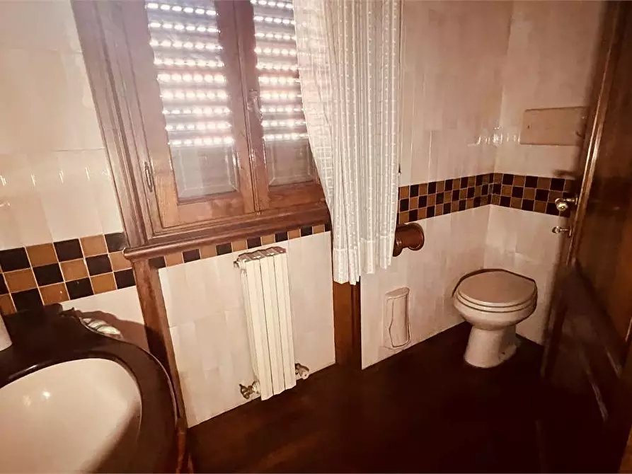 Immagine 22 di Villa in vendita  in San Marco a Lucca