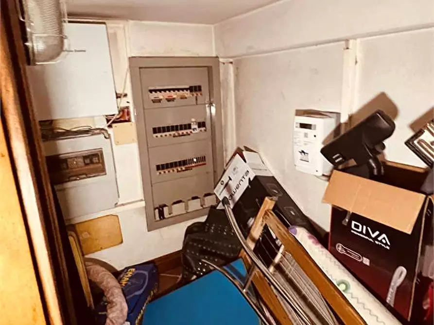 Immagine 31 di Villa in vendita  in San Marco a Lucca