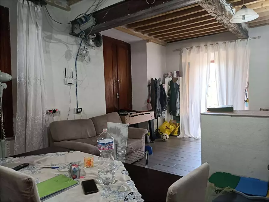 Immagine 1 di Porzione di casa in vendita  in via forabosco a Porcari