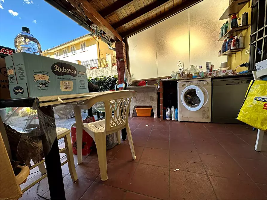 Immagine 4 di Porzione di casa in vendita  in via di segromigno in monte  a Capannori