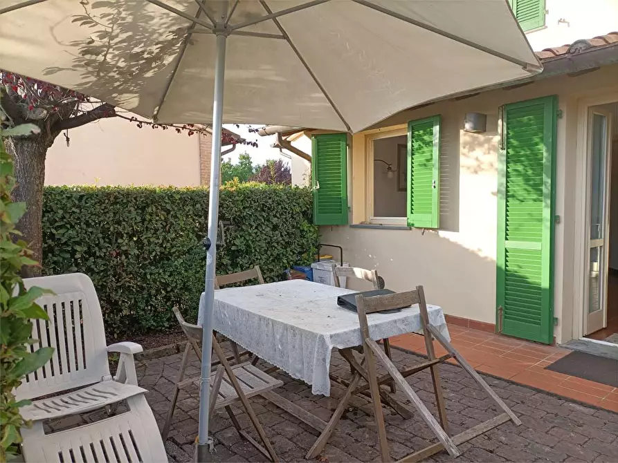 Immagine 5 di Casa bifamiliare in vendita  in piazza d'armi a Montecarlo