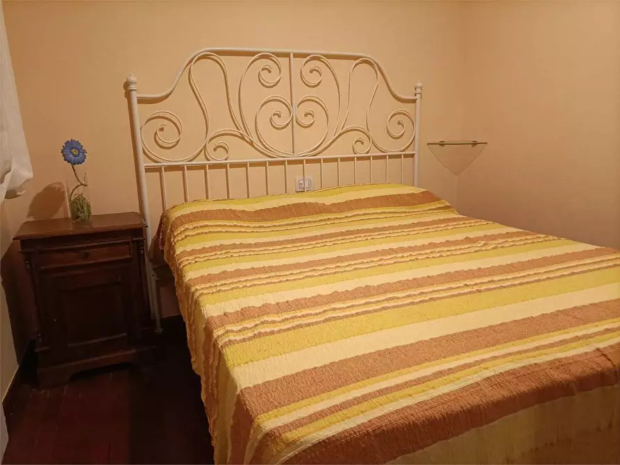 Immagine 7 di Casa bifamiliare in vendita  in piazza d'armi a Montecarlo