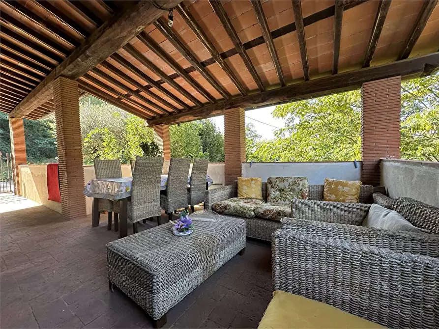 Immagine 11 di Porzione di casa in vendita  in Lappato  a Capannori