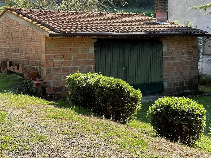 Immagine 25 di Porzione di casa in vendita  in Lappato  a Capannori
