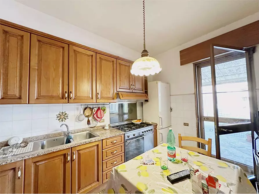 Immagine 19 di Villa in vendita  in Lammari  a Capannori