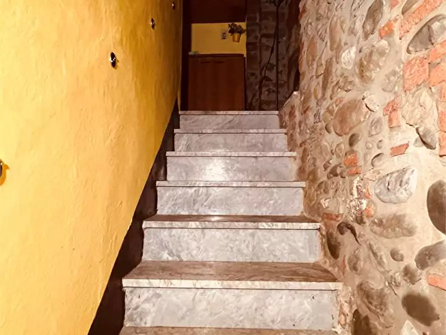 Immagine 20 di Porzione di casa in vendita  in Via del brennero a Lucca