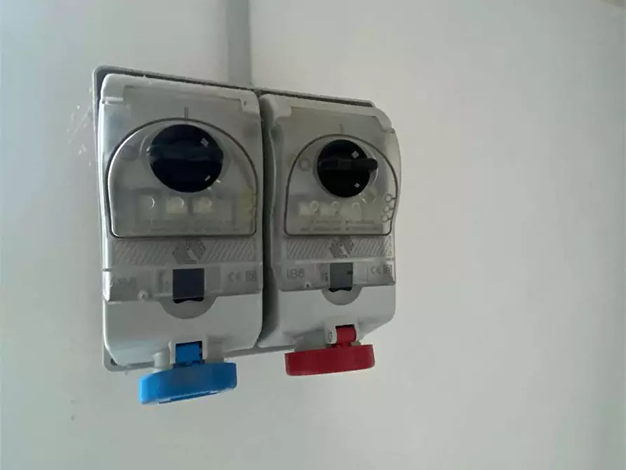 Immagine 21 di Laboratorio in affitto  in via delle ville  493 a Capannori