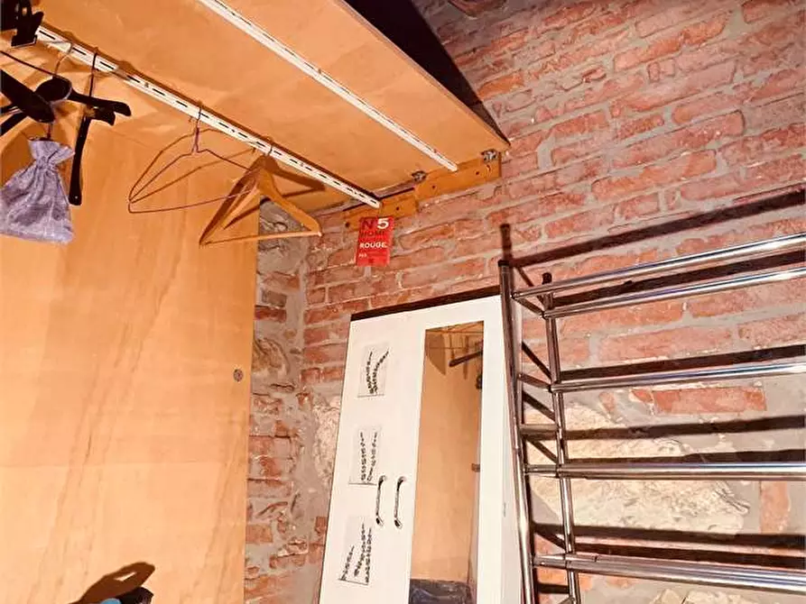 Immagine 15 di Porzione di casa in vendita  in Via del brennero a Lucca