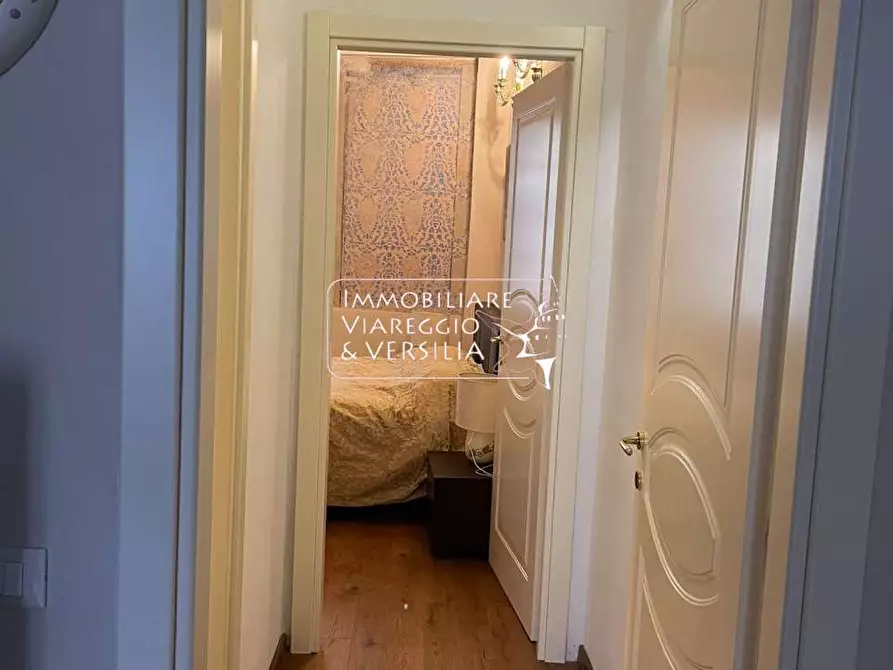 Immagine 3 di Appartamento in vendita  in Piazza san Michele a Lucca