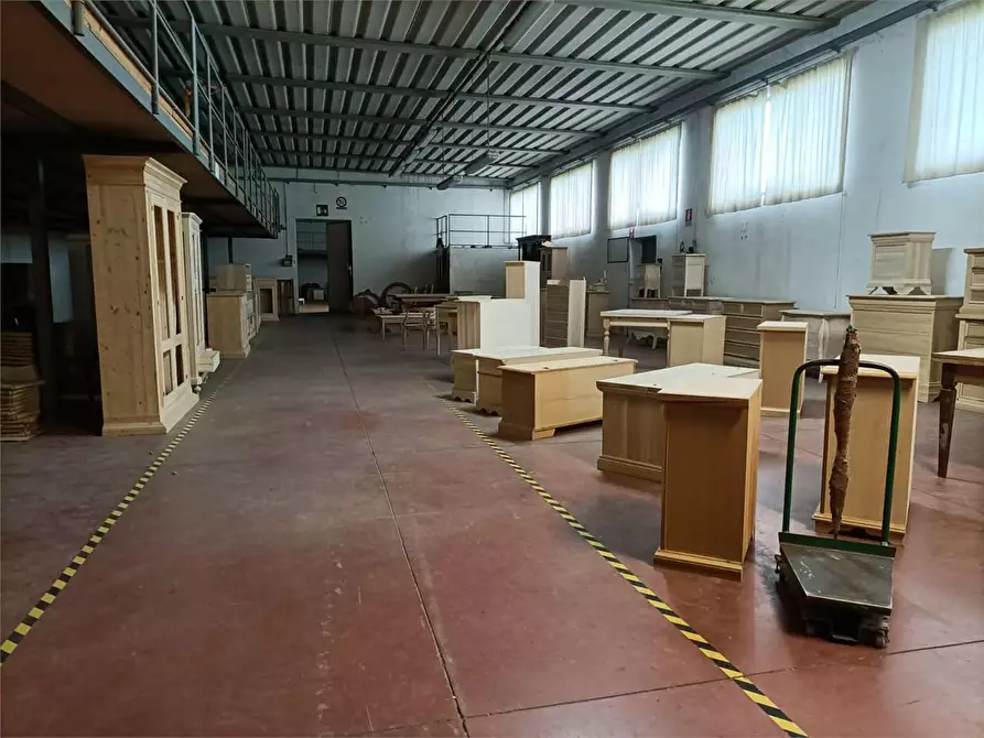 Immagine 1 di Capannone industriale in vendita  in via Leccio a Porcari
