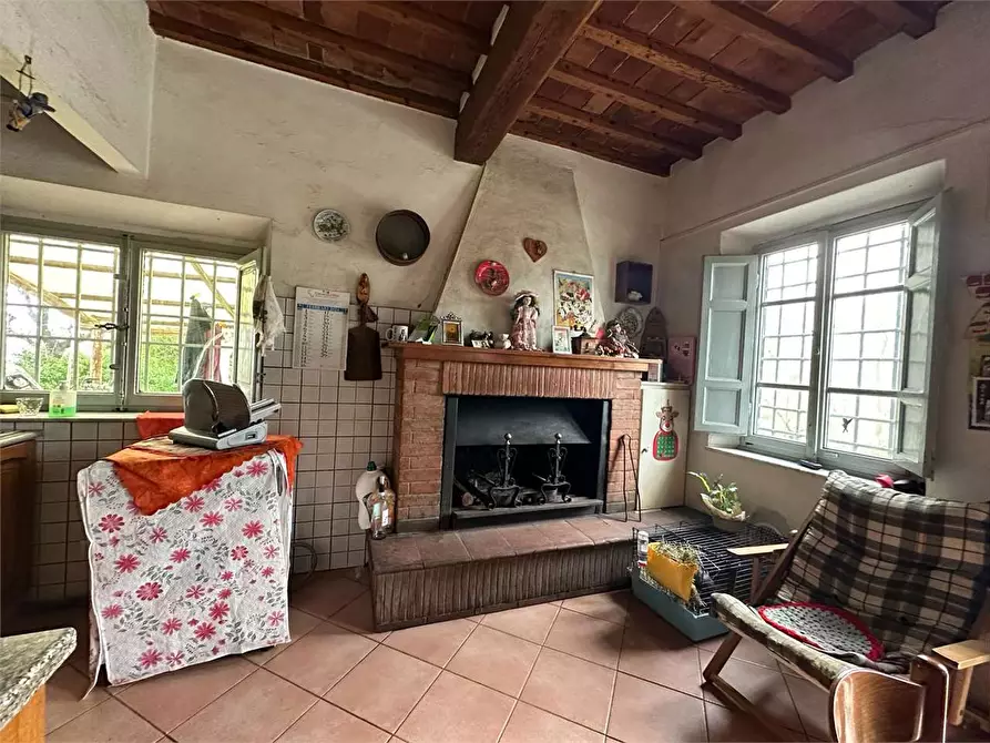 Immagine 2 di Rustico / casale in vendita  in via dell'anfrione a Capannori