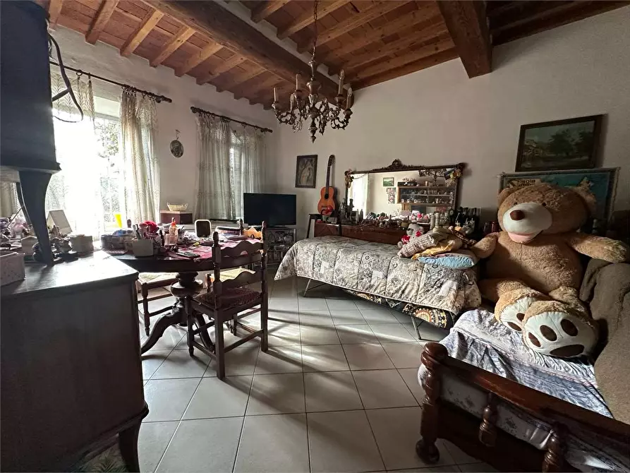 Immagine 6 di Rustico / casale in vendita  in via dell'anfrione a Capannori