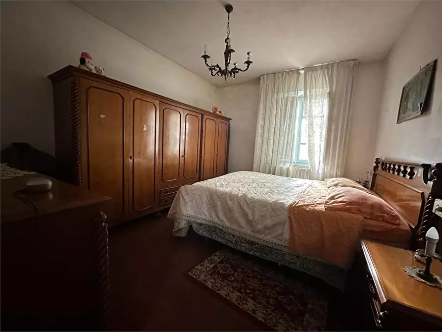 Immagine 9 di Rustico / casale in vendita  in via dell'anfrione a Capannori