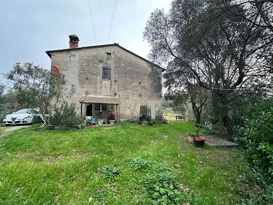 Immagine 21 di Rustico / casale in vendita  in via dell'anfrione a Capannori
