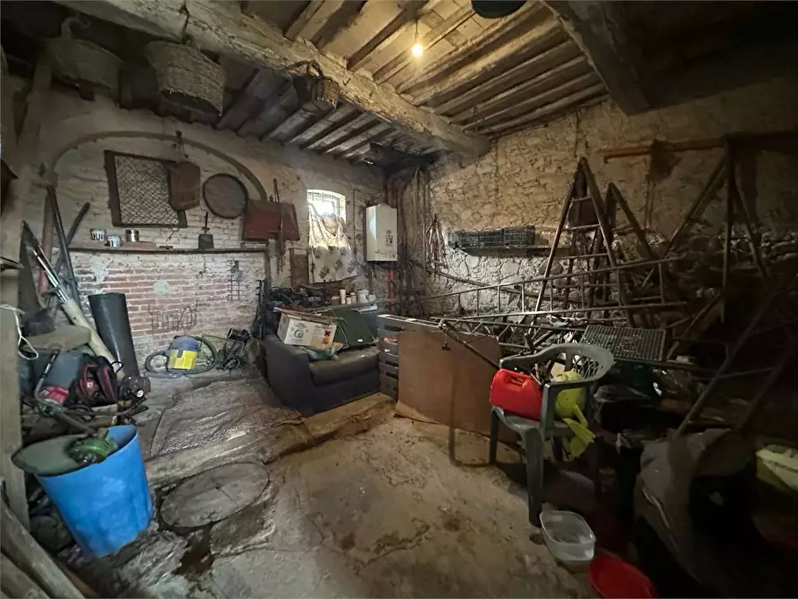 Immagine 30 di Rustico / casale in vendita  in via dell'anfrione a Capannori