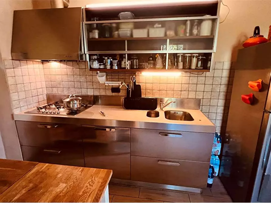 Immagine 9 di Villa in vendita  a Capannori