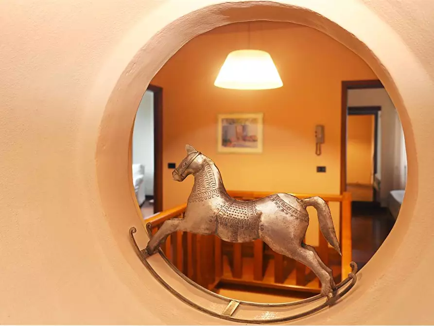 Immagine 34 di Villa in vendita  a Capannori