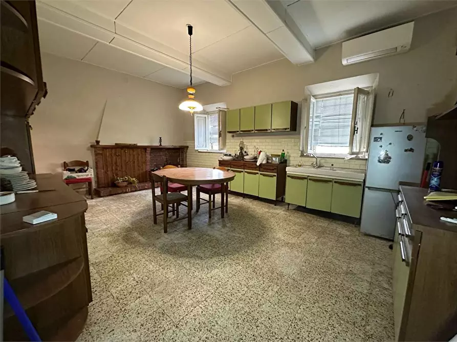 Immagine 5 di Porzione di casa in vendita  in Carraia a Capannori