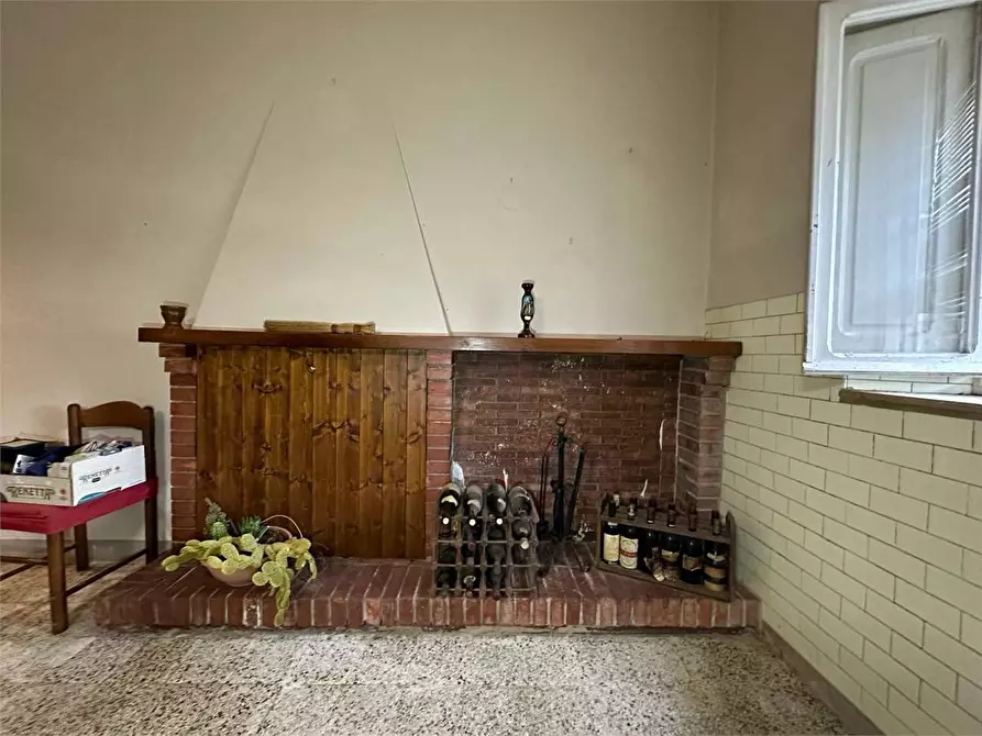 Immagine 8 di Porzione di casa in vendita  in Carraia a Capannori