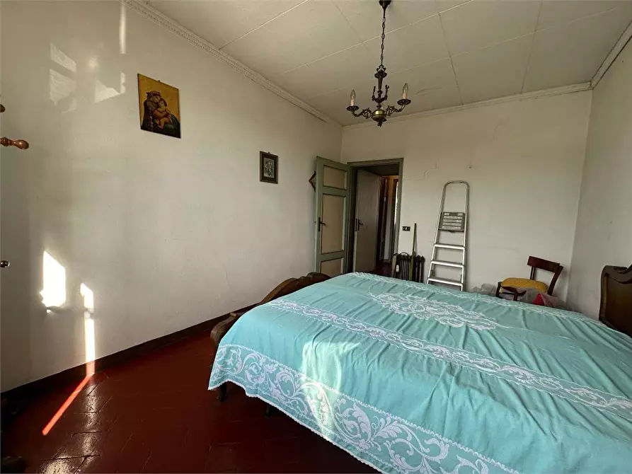 Immagine 13 di Porzione di casa in vendita  in Carraia a Capannori