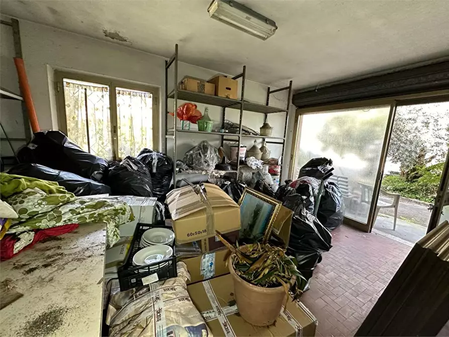 Immagine 24 di Porzione di casa in vendita  in Carraia a Capannori