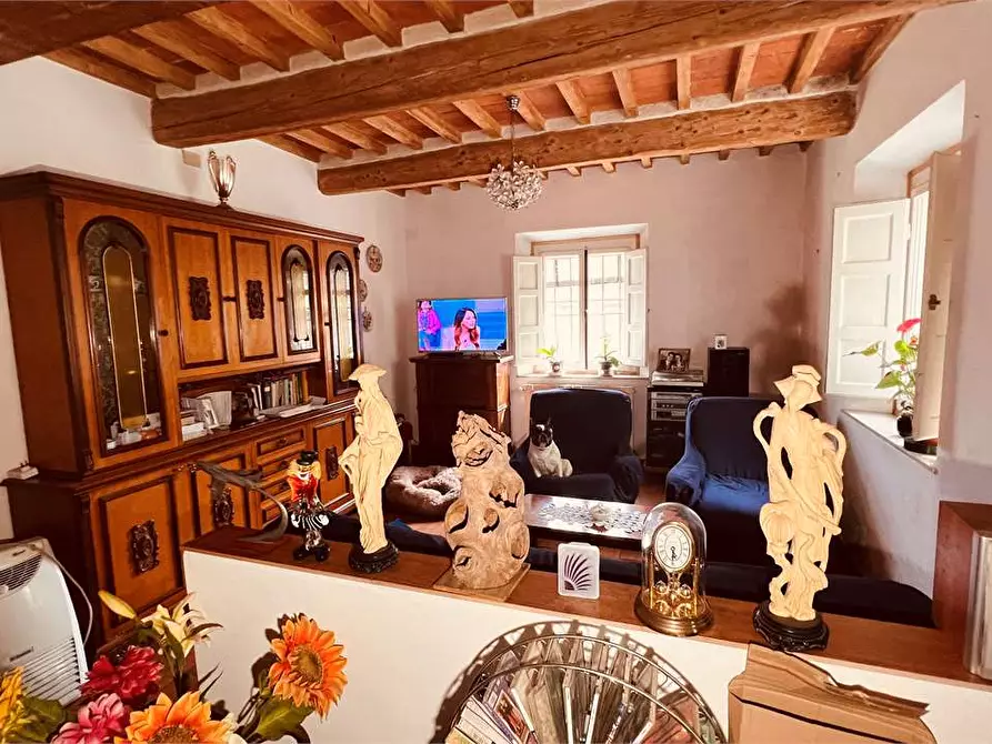 Immagine 10 di Rustico / casale in vendita  in vicopelago a Lucca
