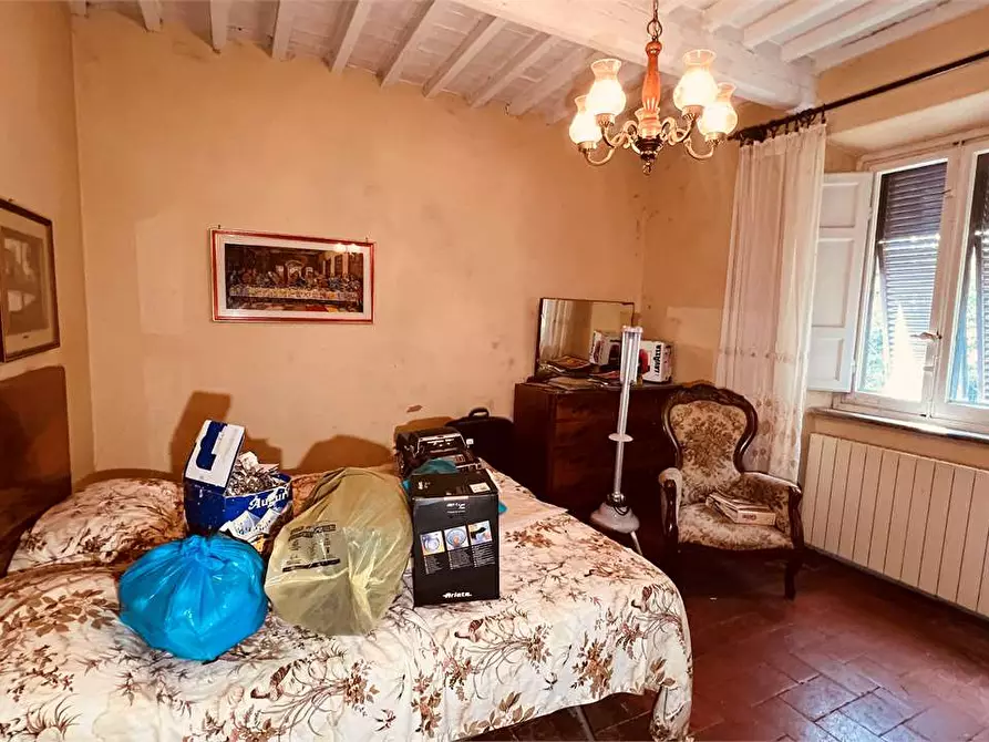 Immagine 17 di Rustico / casale in vendita  in vicopelago a Lucca