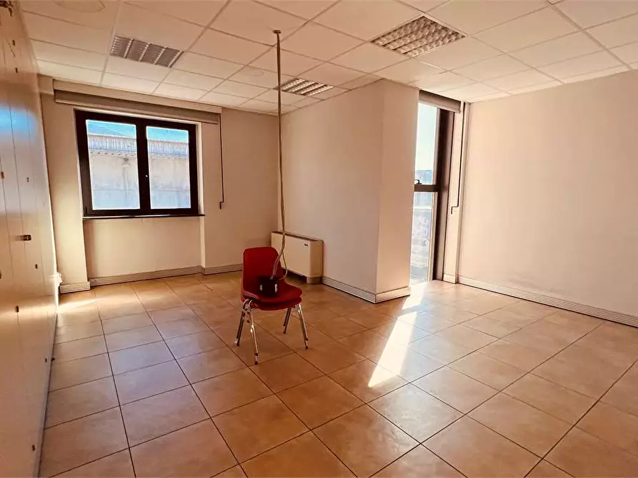 Immagine 7 di Ufficio in vendita  in via di sottopoggio a Capannori