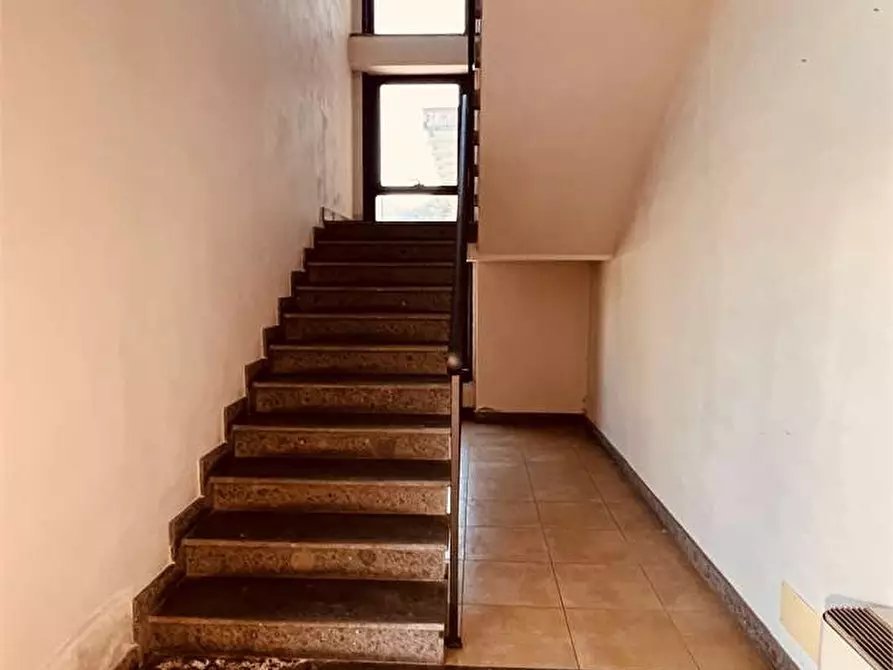 Immagine 16 di Ufficio in vendita  in via di sottopoggio a Capannori