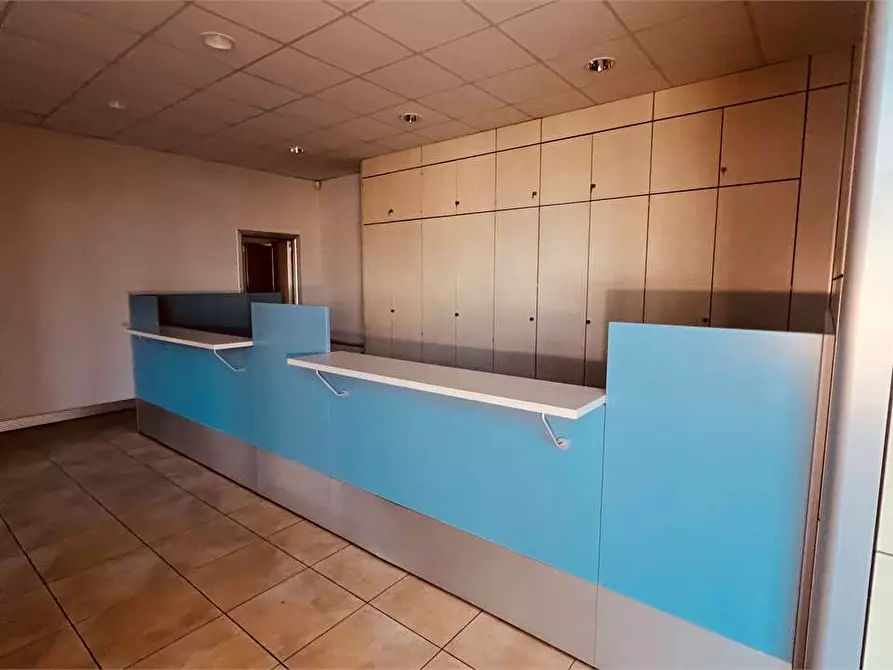 Immagine 30 di Ufficio in vendita  in via di sottopoggio a Capannori