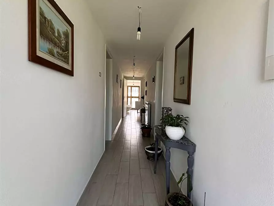 Immagine 31 di Villa in vendita  in Via Lombarda a Capannori
