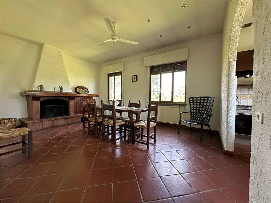 Immagine 17 di Villa in vendita  in Via Lombarda a Capannori