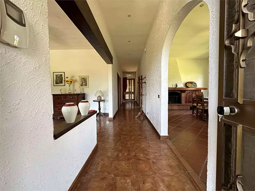 Immagine 8 di Villa in vendita  in Via Lombarda a Capannori