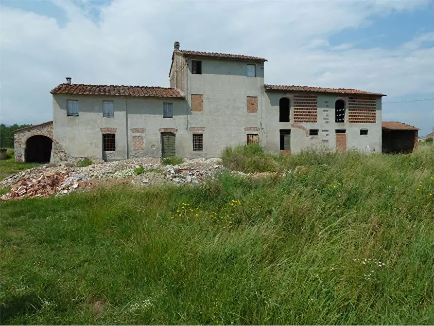 Immagine 4 di Rustico / casale in vendita  in montecarlo a Montecarlo