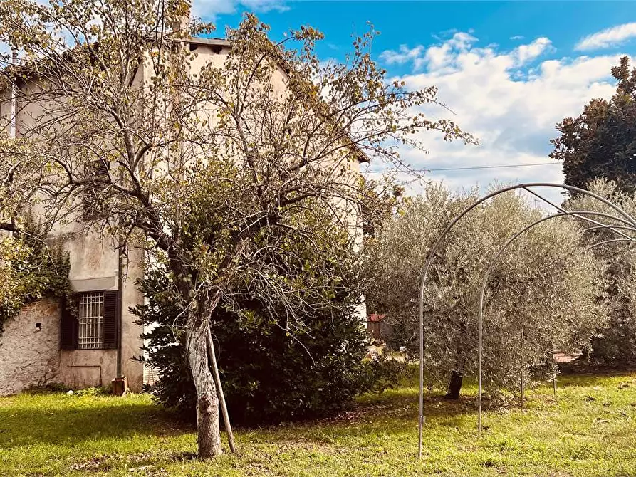 Immagine 1 di Porzione di casa in vendita  in via dei colombini a Capannori